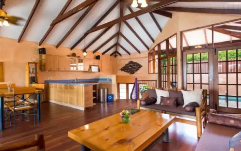 VILLA HOME LIVING AREA